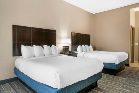 Comfort Inn & Suites Toledo Exteriör bild