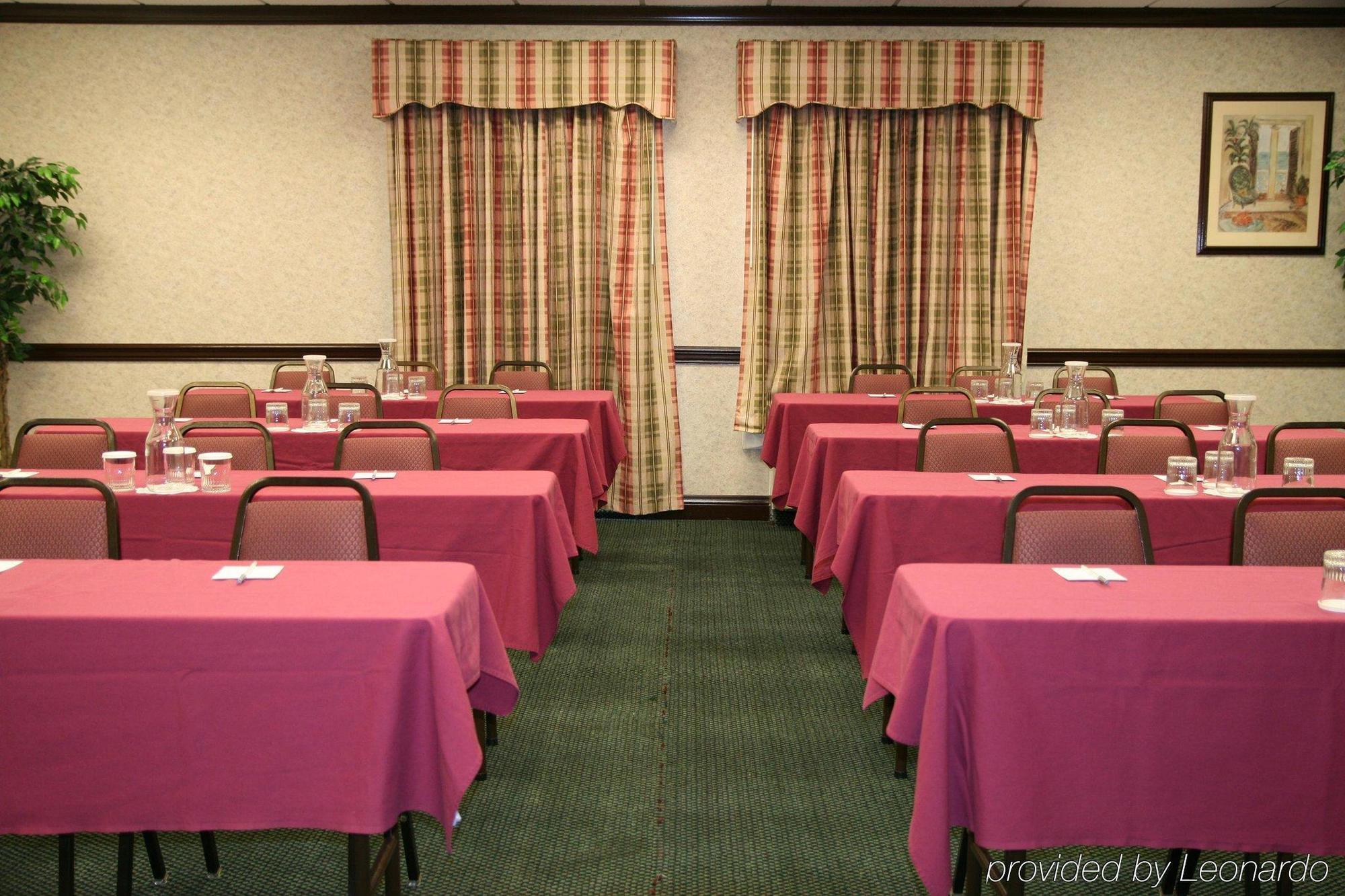 Comfort Inn & Suites Toledo Exteriör bild