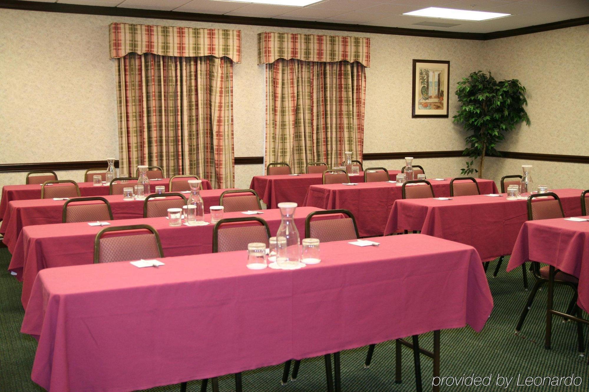 Comfort Inn & Suites Toledo Exteriör bild