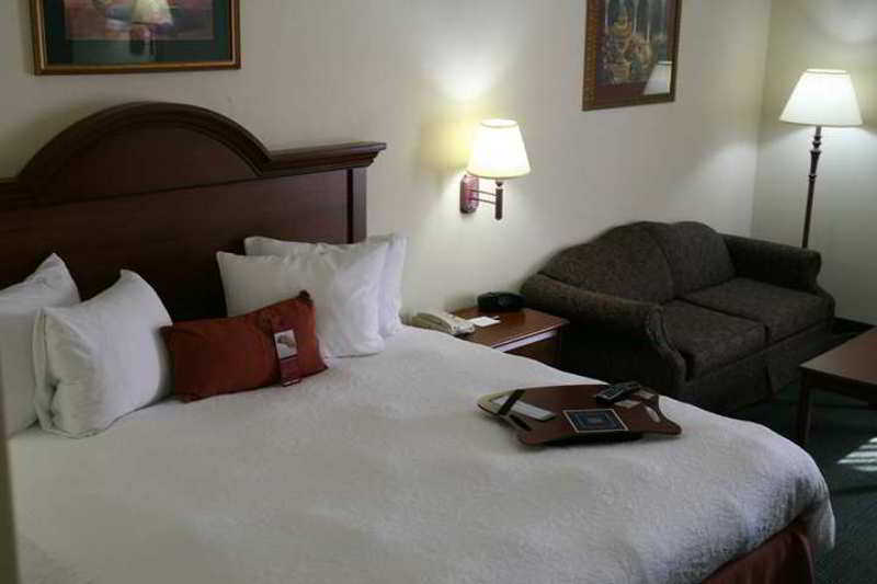 Comfort Inn & Suites Toledo Exteriör bild